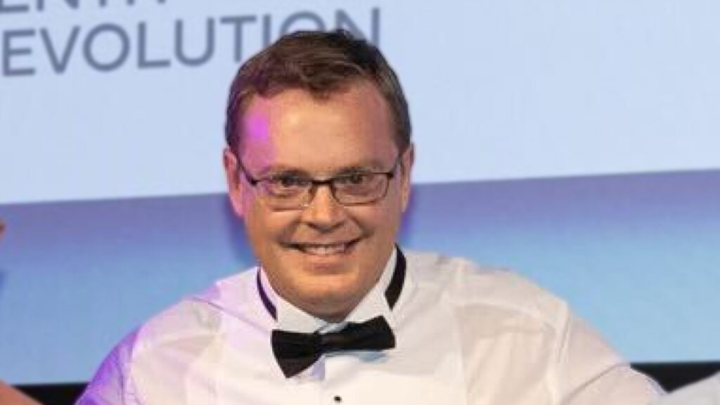 Mark Hartnady at 2024 UK Digital Revolution Award