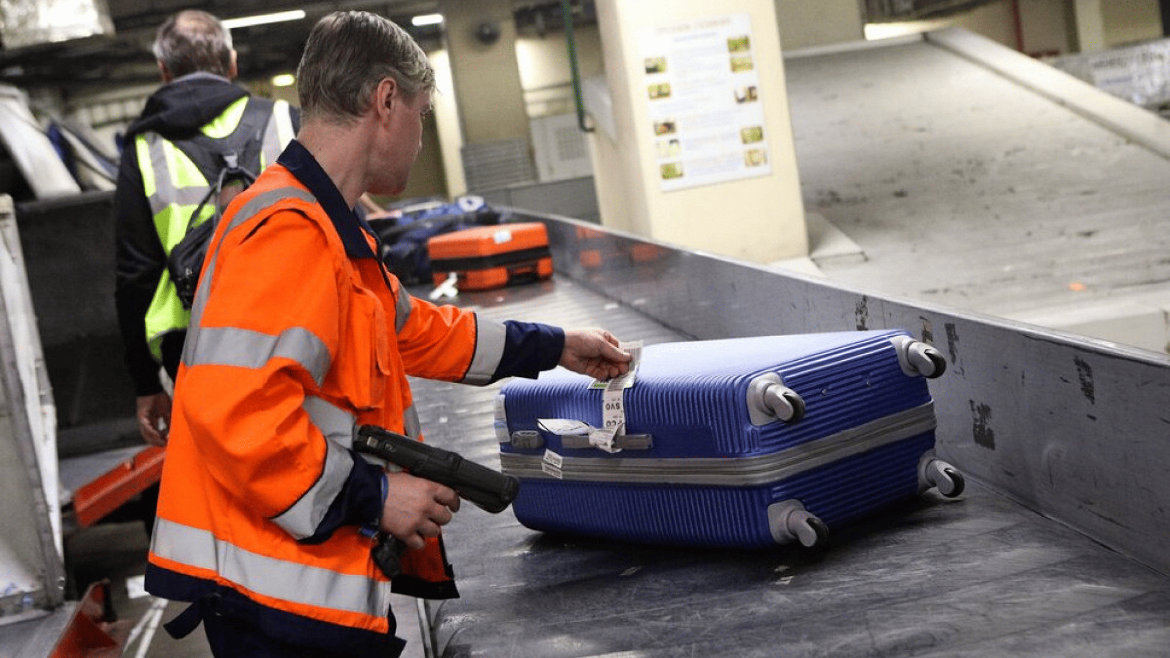 luggage handling at the airport